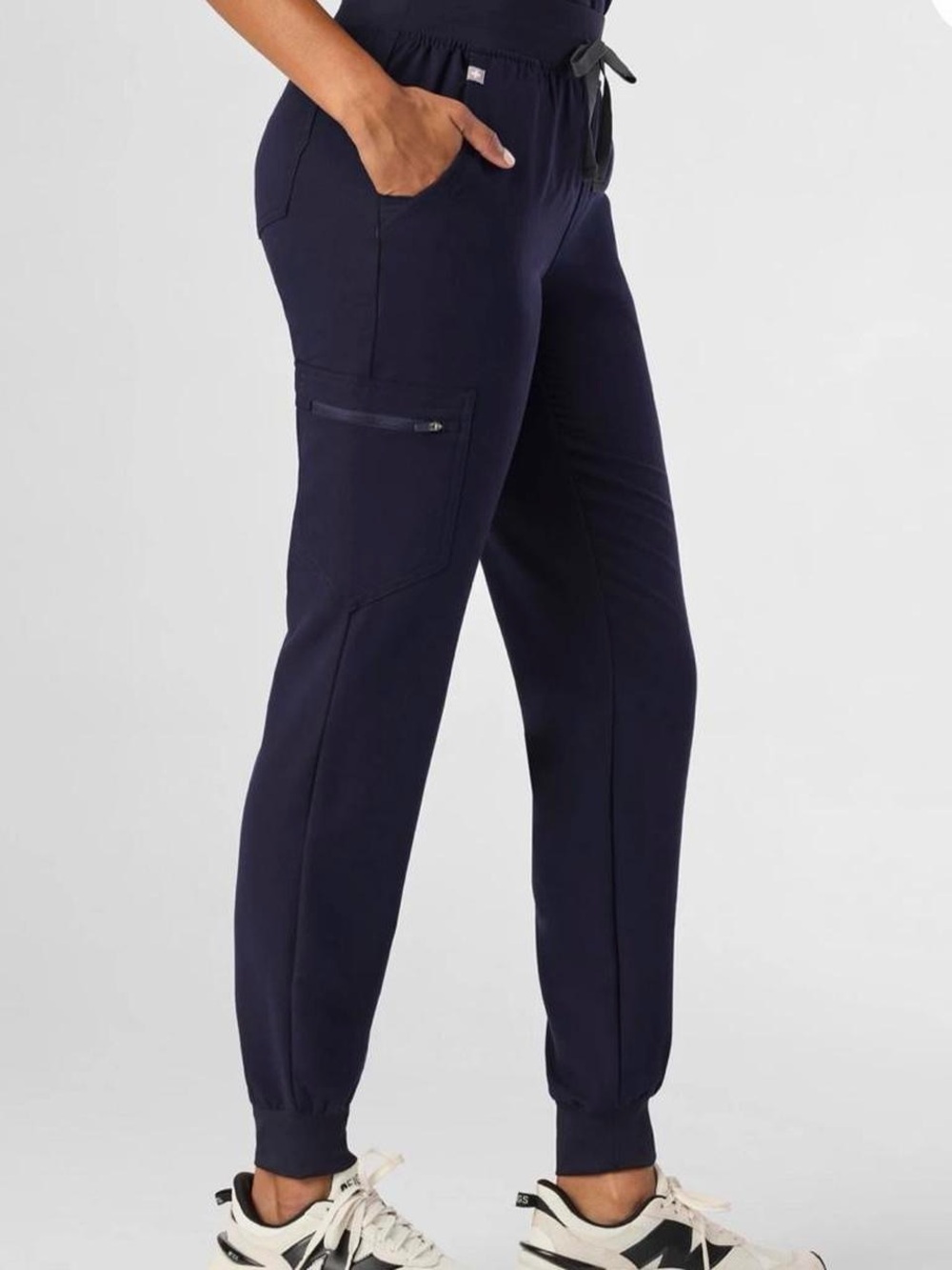 FIGS: Women’s Zamora Joggers Technical Collection XS/P Navy Blue Scrubs Pants